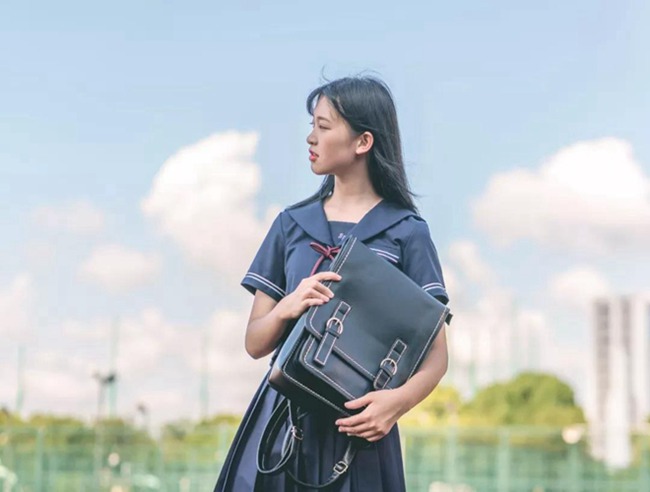 天府新区航空旅游职业学院