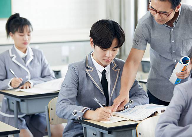 天府新区航空旅游职业学院